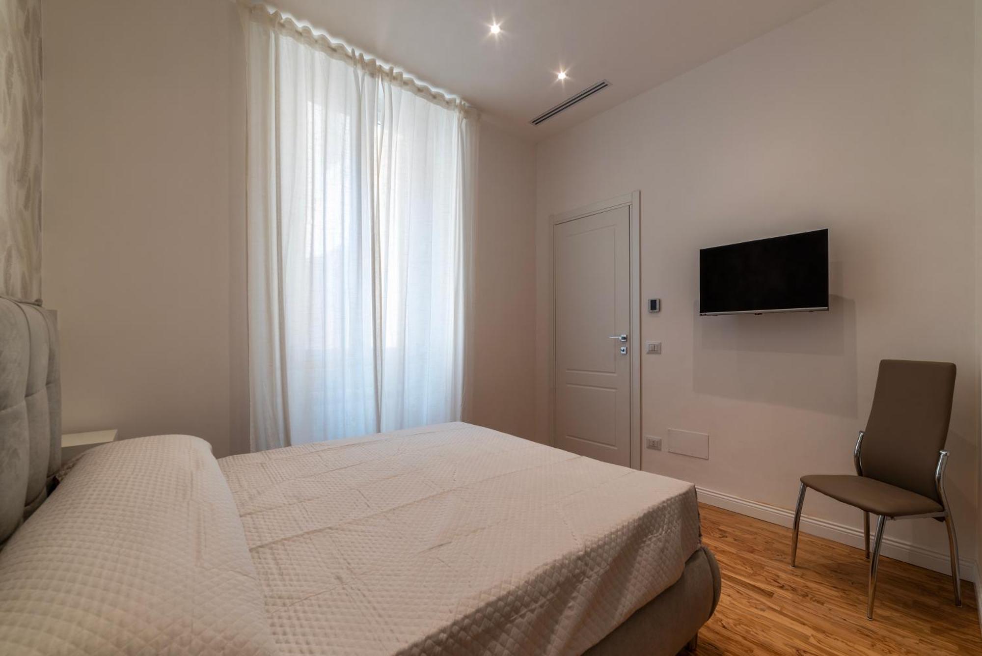 Rome Huge & Cozy Apartment Ngoại thất bức ảnh